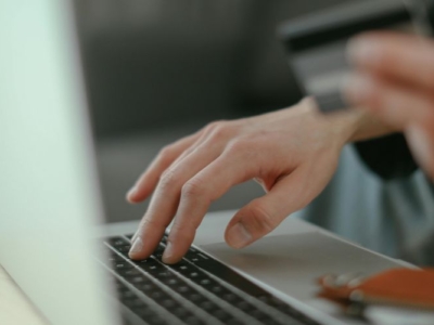 Reserva tus pasajes a la costa online